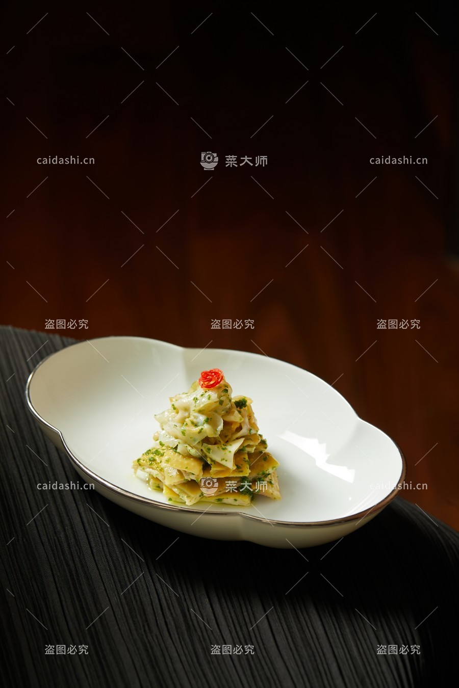 葱香螺肉贵妃鸡